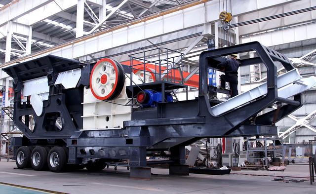 移動顎式破碎機(jī)